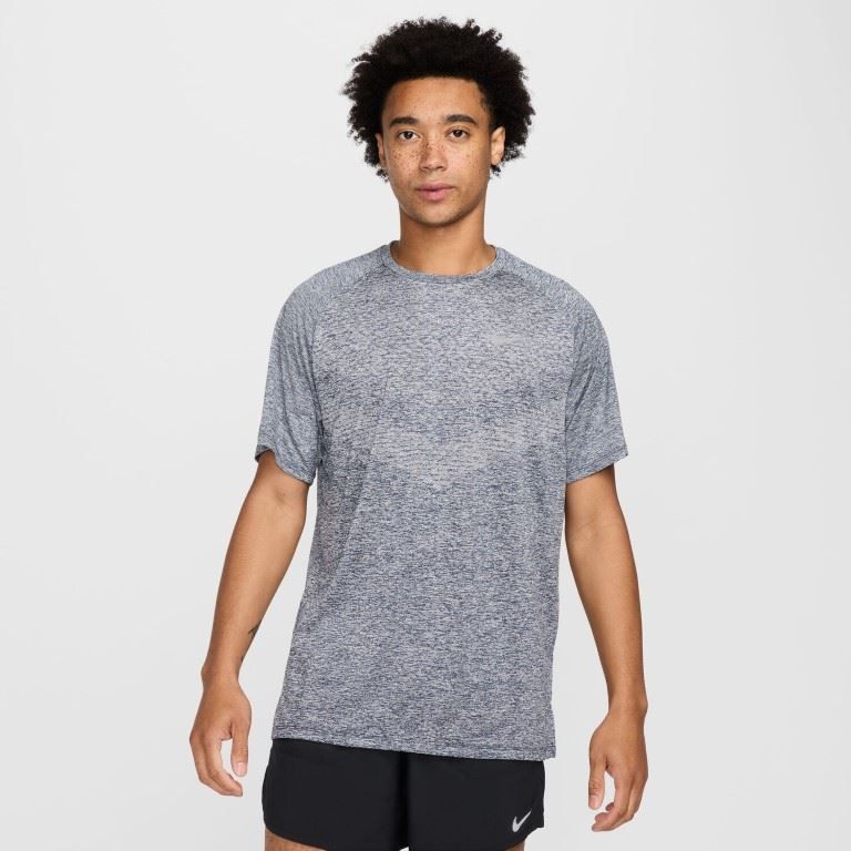 Stride Dri-Fit ADV Laufshirt Herren Soellaart.nl